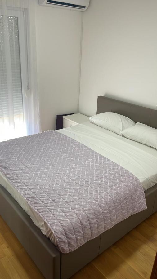 Apartment Pearl-Free Parking Makarska Esterno foto